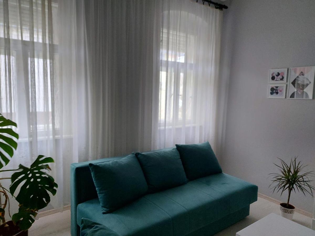 Cozy Apartment In Kikinda Ngoại thất bức ảnh