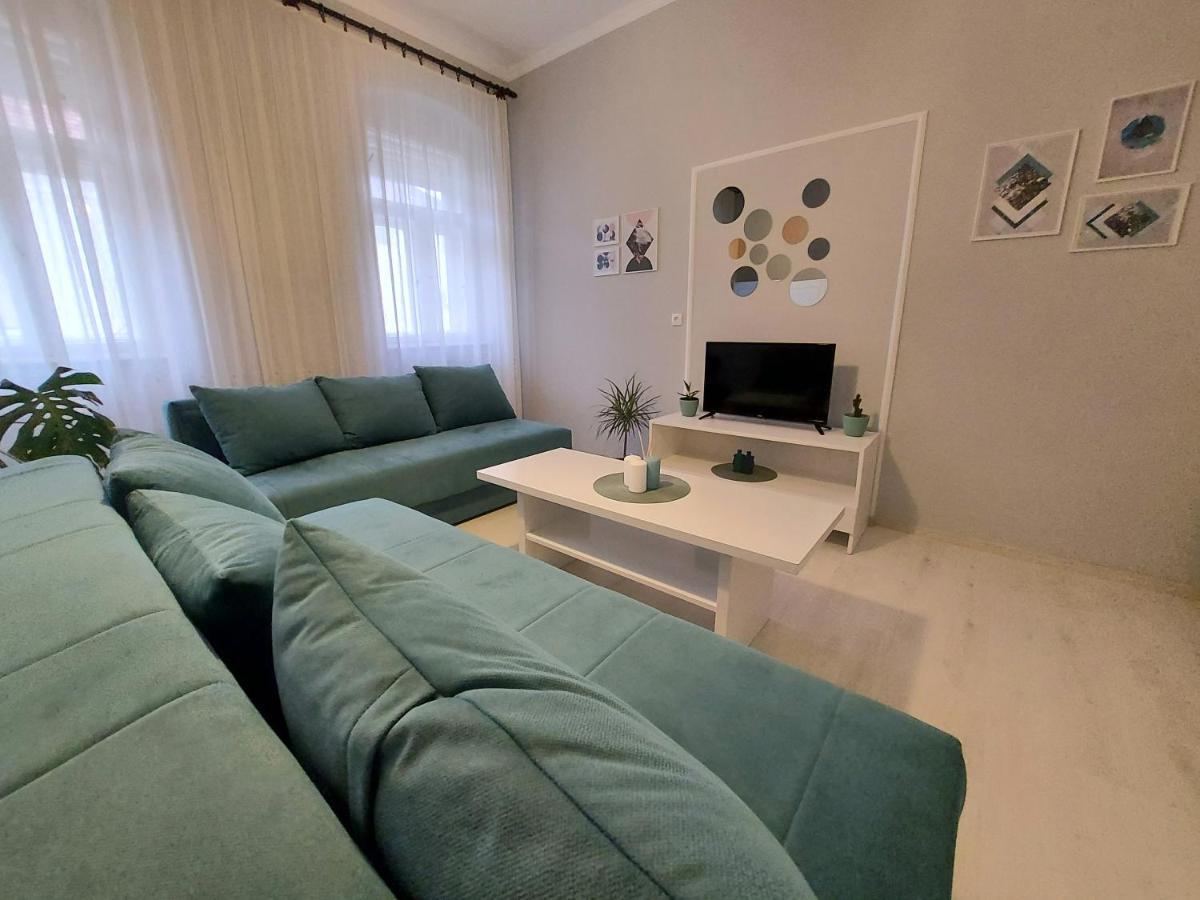Cozy Apartment In Kikinda Ngoại thất bức ảnh